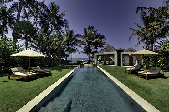 Majapahit Beach Villa Maya Majapahit Beach Villa Maya