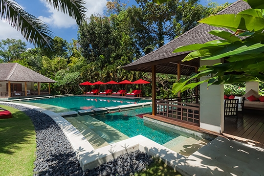 The Beji   Master suite by the pool